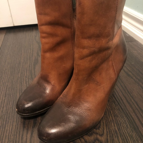 VINCE CAMUTO Booties- Ombre Distressed - Picture 2 of 6